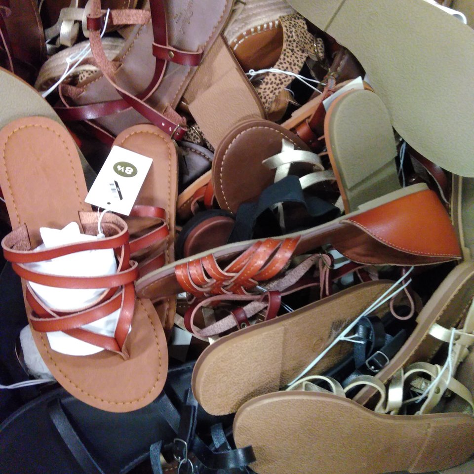 universal thread women's shoes