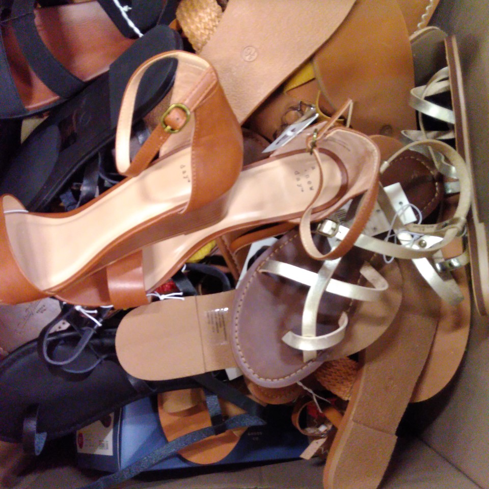 universal thread women's shoes